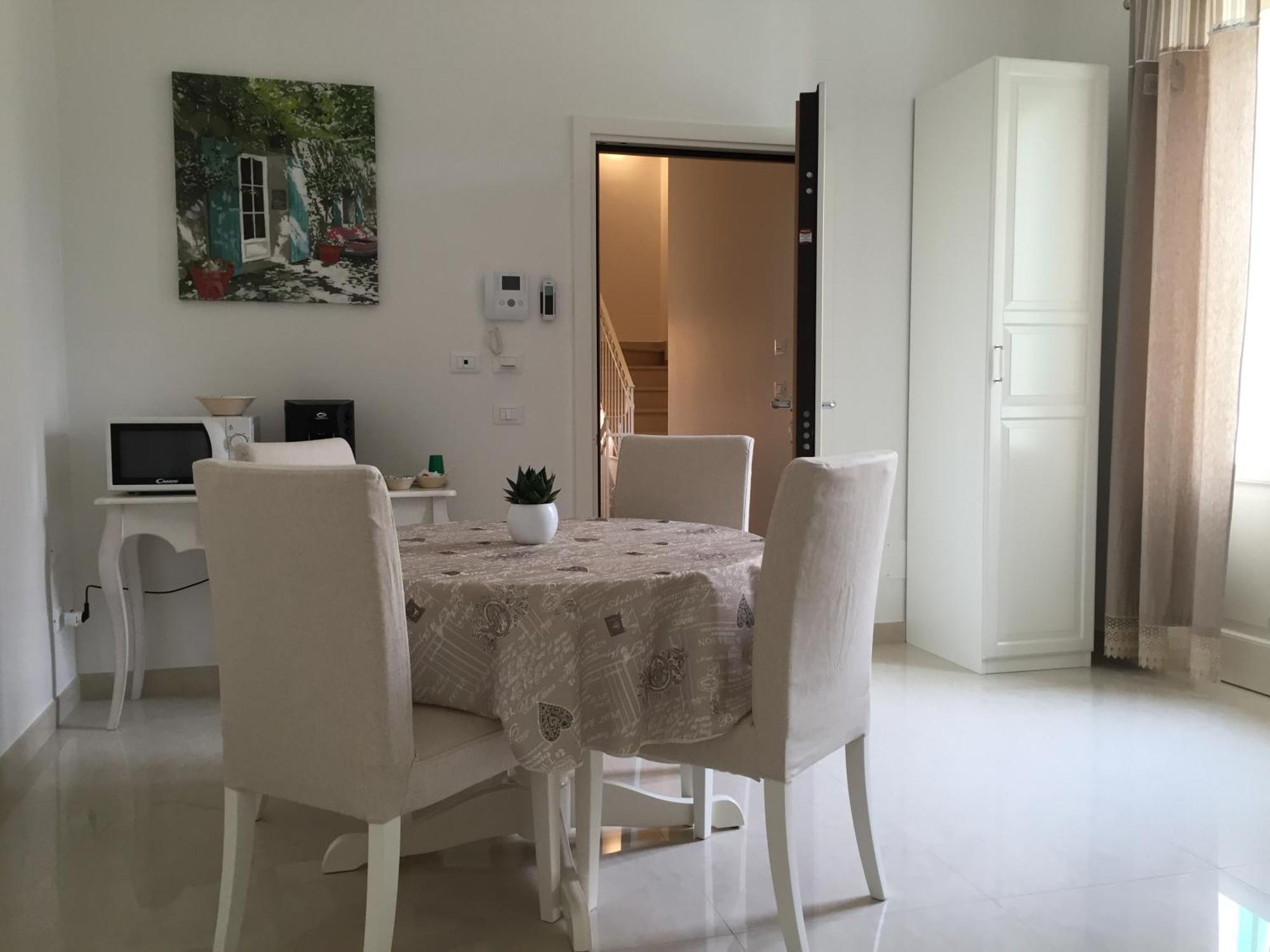 Dimora Del Sorriso Apartment Monopoli Exterior foto